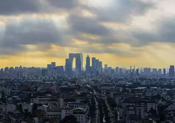 地产好声音 达人地产观  这样的规划还形成了我心中的最美天际线(下图